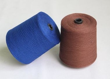 China Hilo de algodón puro coloreado peinado el 100% abierto del modelo del extremo 20S 30S para los guantes del trabajo que hacen punto proveedor