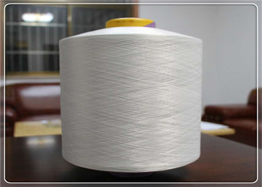 El nilón blanco crudo del 100% texturizó el hilado 70D/24F para el hilo de coser/el paño de Oxford proveedor