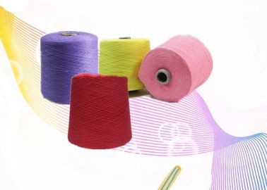 La torsión 20s/2 colores teñidos puros de Z del hilo de algodón para tejer, anillo hizo girar técnicas proveedor